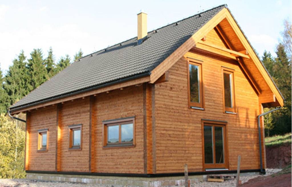 Casa din lemn H2