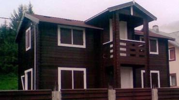 Casa din lemn H4